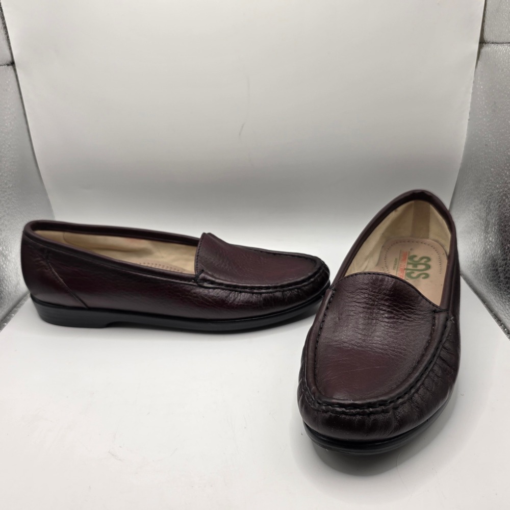 SAS Womens Tripad Comfort Burgundy Leather Loafers Slip On Shoes Made in USA 8 M